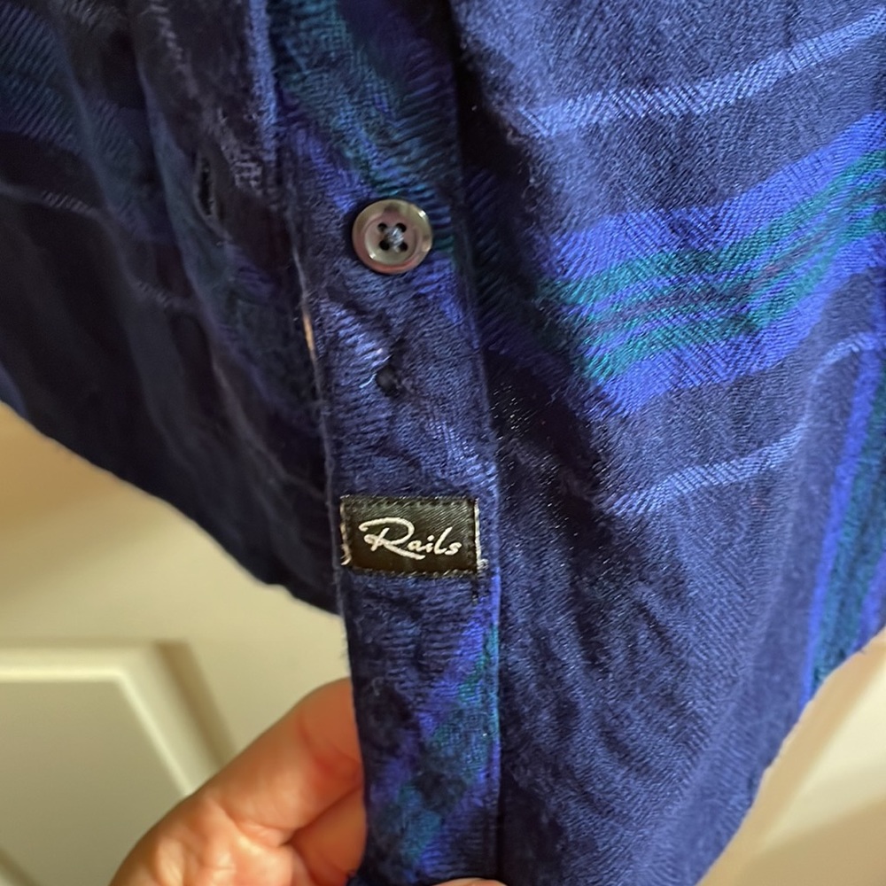 Rails Hunter button down - Picture 3 of 4